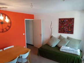 Studio Cabine pour 4 pers. proche station Sauze - FR-1-804-20